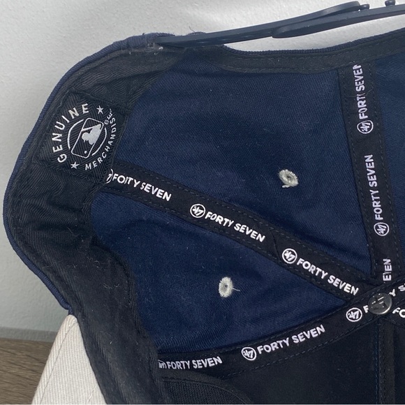 47 Brand New York Yankee’s Baseball Hat Mens Dark Blue Gray White Red Snap Cap - Picture 13 of 16